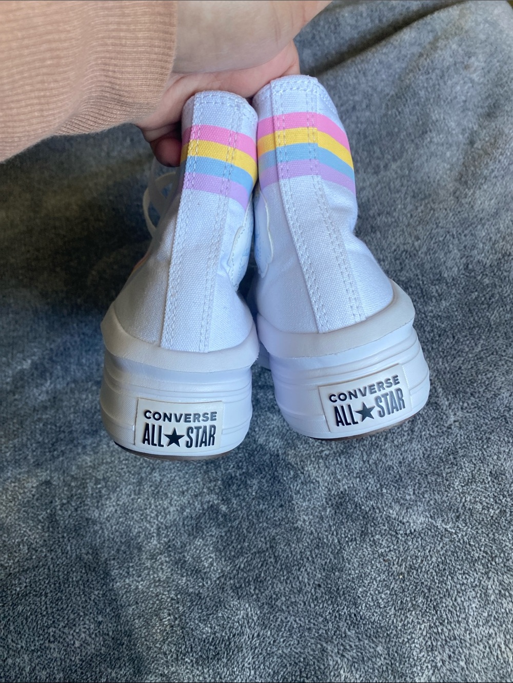 Converse White High-Top Kids Sneakers with Pastel Rainbow Stripe - Picture 3 of 3